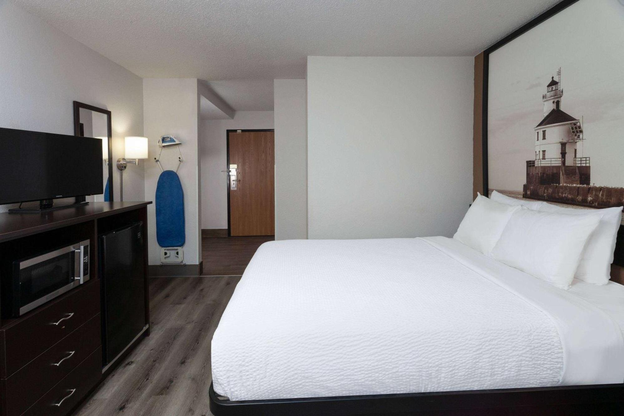 Super 8 By Wyndham Wausau Exteriér fotografie