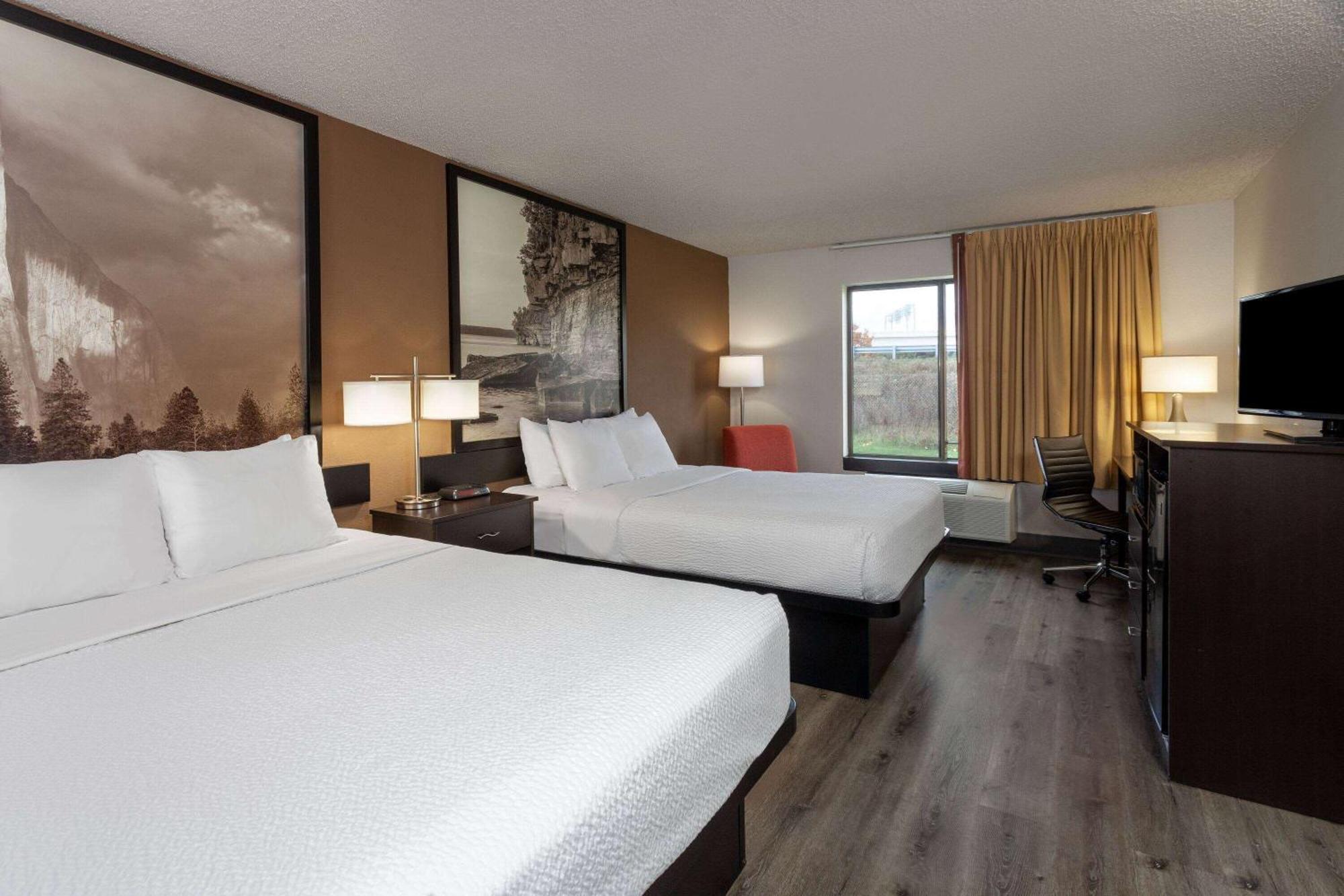 Super 8 By Wyndham Wausau Exteriér fotografie
